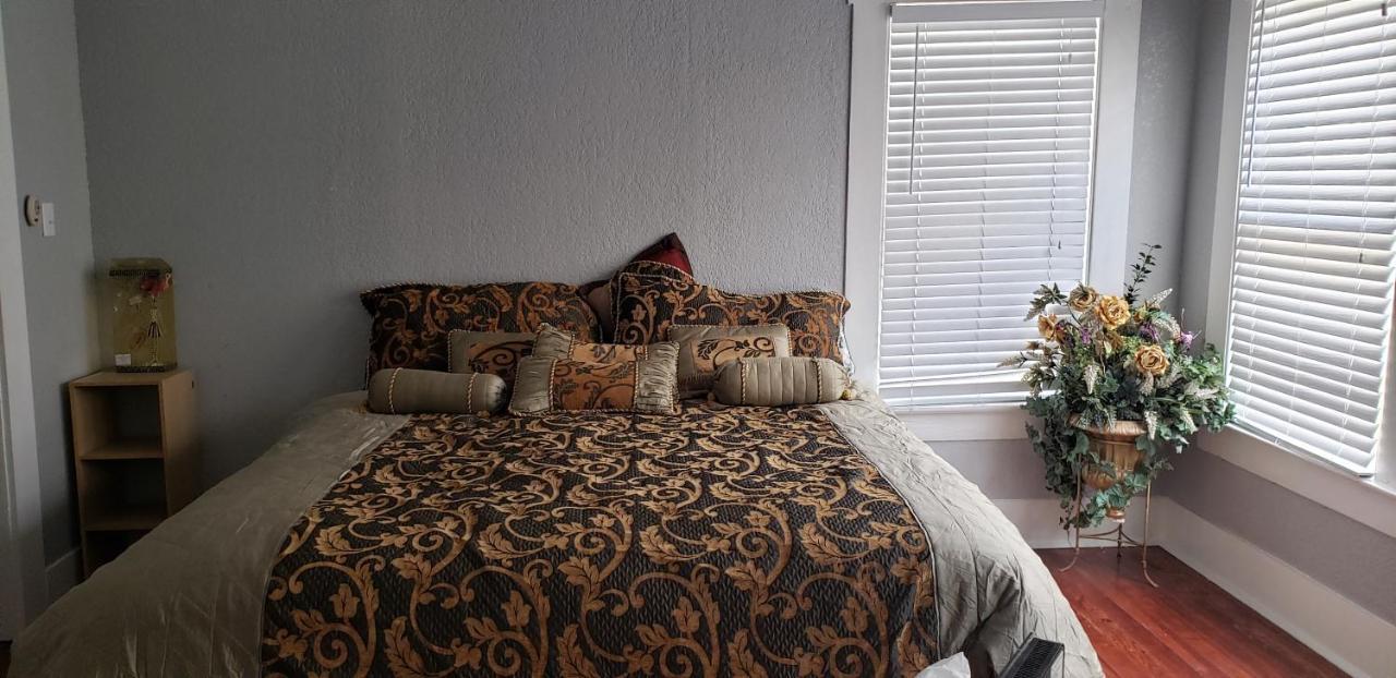 Home Away From Home سان أنطونيو المظهر الخارجي الصورة